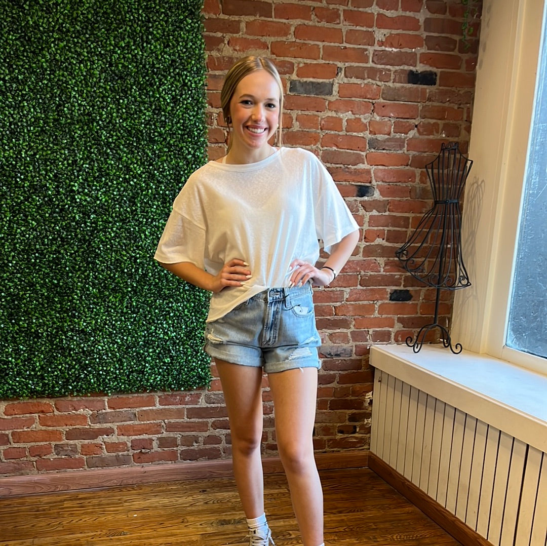 Hidden | Sophie Mom Light Wash Shorts